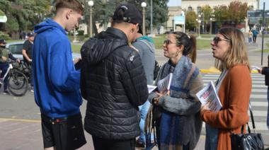 Clara Bozzano: “La Ley Bases no contempla nada positivo para los trabajadores”