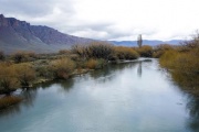 Hallan un cuerpo en río Chubut