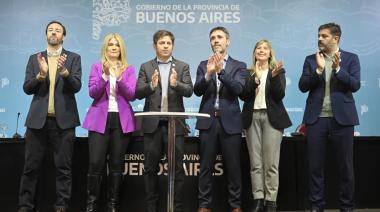 Con ausencia PRO, Axel Kicillof anunció el pago del fondo municipal y cruzó a Milei