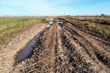 Caminos rurales, otra vez en la mira de los chacareros locales