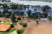 Cientos de evacuados por las inundaciones en Concordia