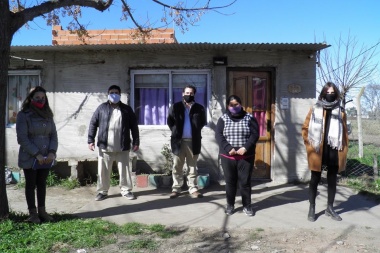 Firmaron libretas de la AUH en el barrio Ricardo Rojas