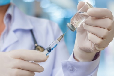 El gobierno admitió que se compran la mitad de vacunas que en 2016