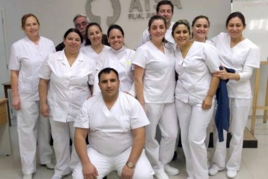 ATSA entrega certificados a graduados en Enfermería
