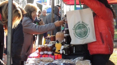 El Mercado Cooperativo Mamá Juana, el sábado en Plaza Sarmiento