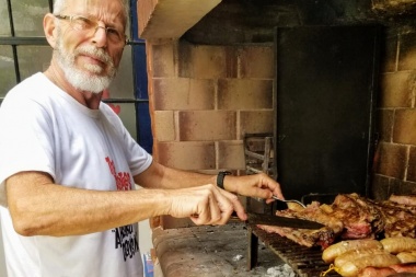 Asado de tira, de carne de desecho al corte más popular de la Argentina