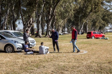 Los médicos quieren que Petrecca habilite los centros preparados para aislar casos positivos