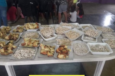 Don Ito organizó un taller de pastas solidarias junto a la sociedad de fomento del B° Progreso