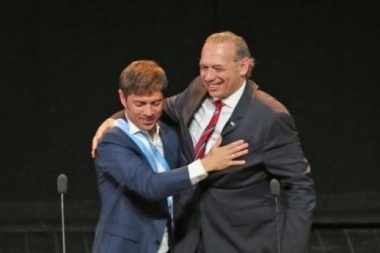 Kicillof pule junto a intendentes un proyecto para unificar la Bonaerense