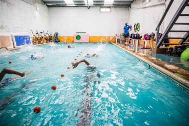 La Escuela Municipal de Natación volvió al agua