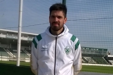 El arquero Pellegrino,  desgarrado