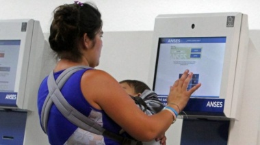 El Gobierno incorporará un millón de niños y niñas a la AUH