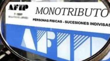 Lanzan subsidio para monotributistas y autónomos por $22 mil