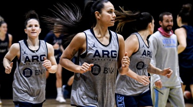 Con dos casos positivos de Covid, Argentina se complicó en la AmeriCup