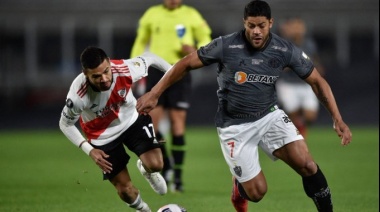 Con gol de Nacho Fernández, Mineiro le ganó a River en el Monumental
