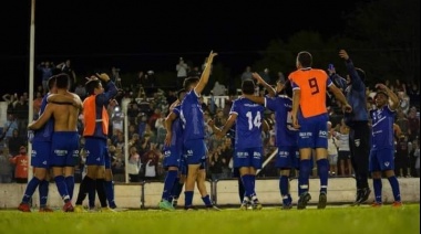 Villa le ganó a El Linqueño por penales y se metió en la final