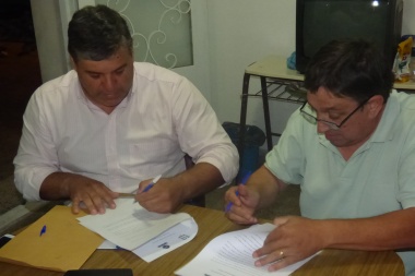 Trabajo social: se firmó un convenio entre SMATA y el Club Rivadavia de Junín