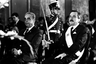 Murió Víctor Martínez, quien asumió en 1983 junto al ex presidente Raúl Alfonsín