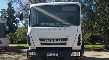 El municipio de Lincoln incorporó dos camiones regadores 0Km