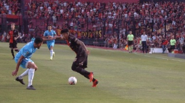 Colón goleó a Atlético Tucumán en el Brigadier López