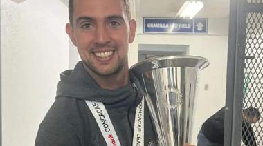 Javier Colli se consagró campeón con Comunicaciones de Guatemala