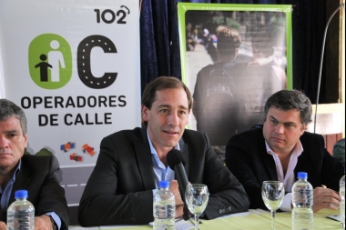 Garro participó de la firma de un convenio sobre niñez y adolescencia con la Provincia