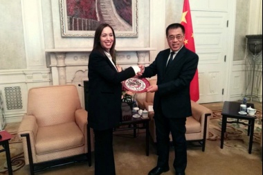 Vidal firmó convenio por el que se difundirá el chino en Provincia y el castellano en Beijing