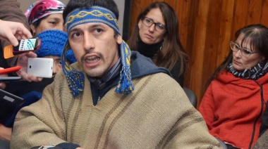 Jones Huala, terrorista con atuendo mapuche