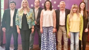 Acusan al municipio de gastar el fondo educativo en bicisendas y campanas de residuos