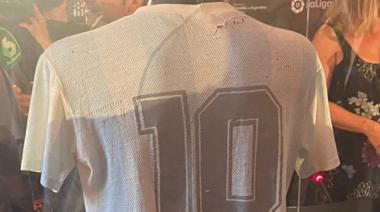Enorme gesto del alemán Lothar Matthaüs con el legado de Maradona