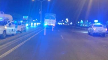 Un camión chocó a una moto