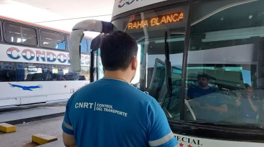 Sacaron de circulación un micro de larga distancia que iba a pasar por Punta Alta