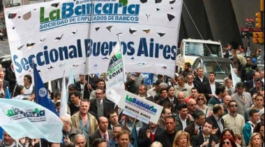 Bancarios renegociaron paritarias y acordaron un súper bono de más de $342 mil