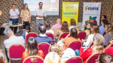 Invitan a participar de una charla destinada a personas con discapacidad y familias
