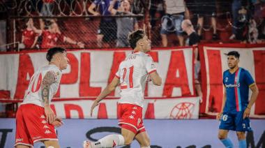 Huracán venció a Arsenal  y aseguró su permanencia en primera