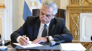 Alberto Fernández formalizó la aceptación de la renuncia de todo su gabinete
