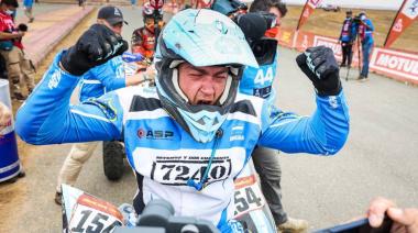 Manuel Andújar hizo historia y ganó su segundo Rally Dakar