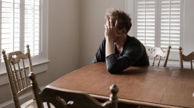 Cómo impactan en el sistema de salud mental los cambios que propone la ley ómnibus
