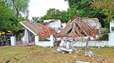 Una impactante explosión ocasionó el derrumbe de una vivienda en Saladillo