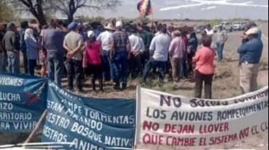 Denuncian que el uso de aviones “rompetormentas” está causando una sequía histórica en el interior