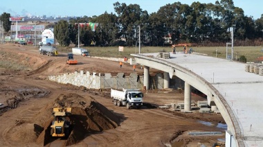 El gobierno bonaerense presiona a Milei para que reactive obras