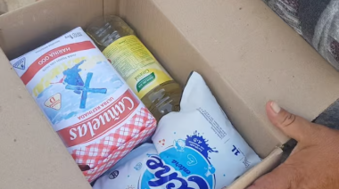 Las cajas con mercadería en las escuelas de la Provincia traen la mitad de las cosas que en 2023