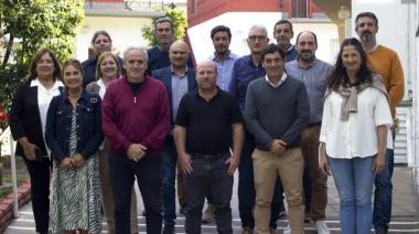 Hubo cumbre "multipartidaria" de intendentes de los pueblos