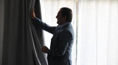 Un intendente bonaerense sacó licencia 'indefinida' para irse a su empresa