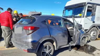 Tragedia en Saladillo: una pareja y su hijo de 11 años murieron tras chocar con un camión