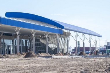 Nueva terminal de ómnibus de Junín: avanza... pero envuelta en problemas