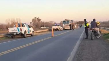 Una mujer se quitó la vida arrojándose en la ruta al paso de un camión