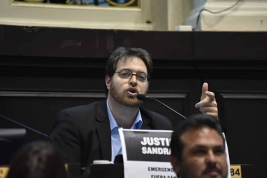 Guillermo Kane: “Ser  padres obliga a cuidar,  pero no a quitar  derechos”
