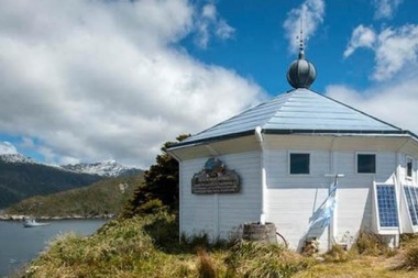 El misterioso encanto de los faros