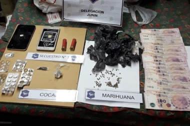 Detuvieron a un “dealer” que  operaba en Junín: secuestraron  cocaína, marihuana y dinero